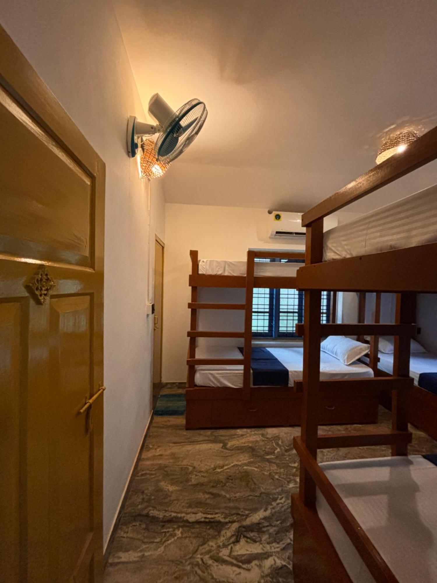 Barefoot Hostels, Varkala Exteriér fotografie